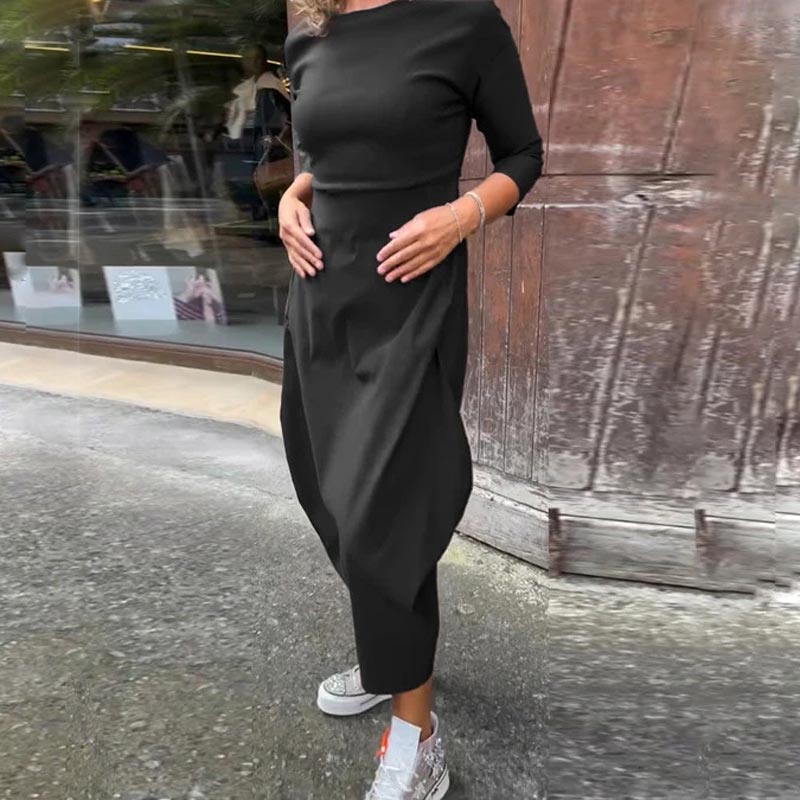 Tilda Street Dress – Modern Cut with Handy Details