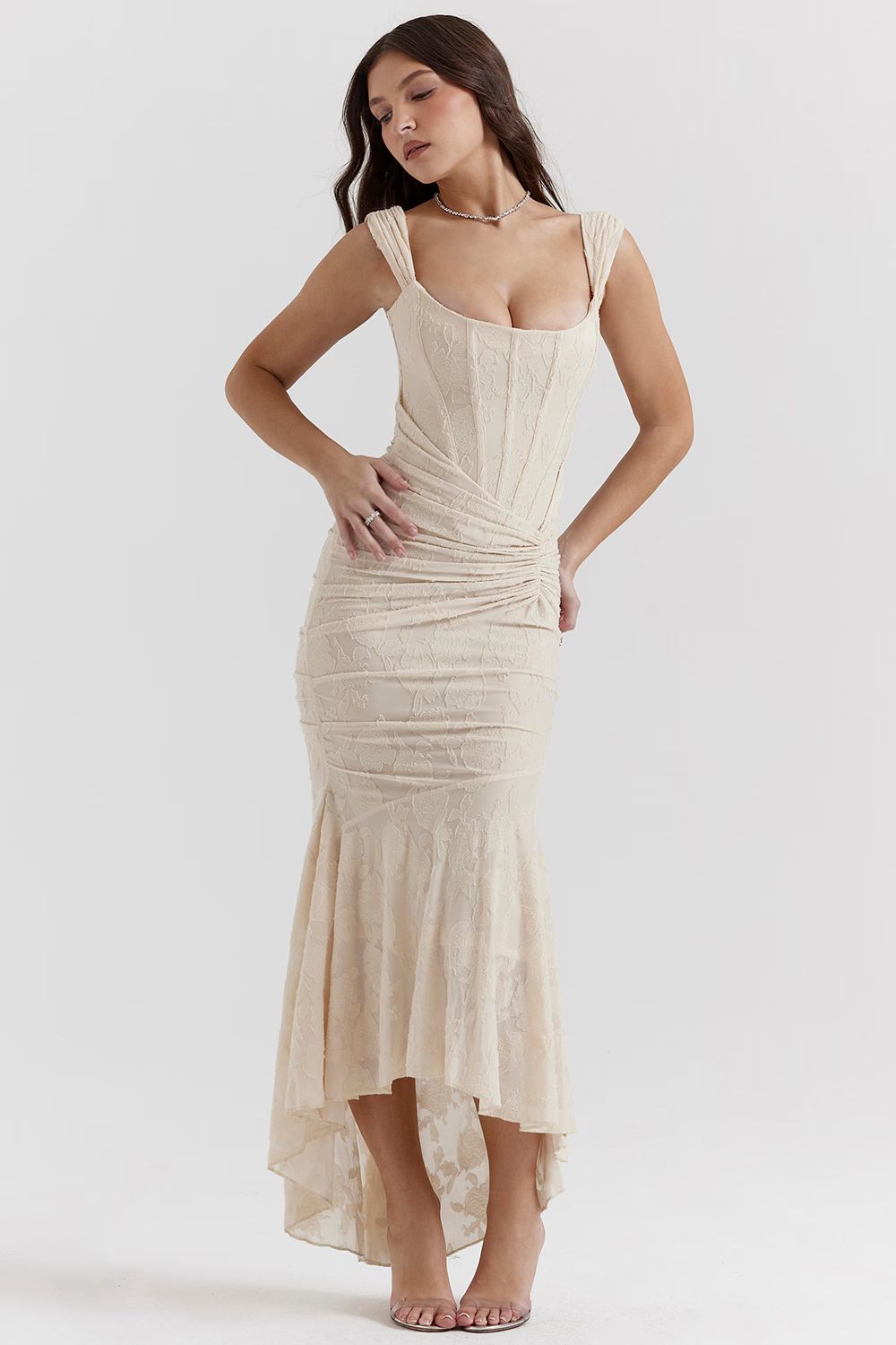 Callie Elegant Lace Detail Dress – Timeless Beauty in Every Stitch
