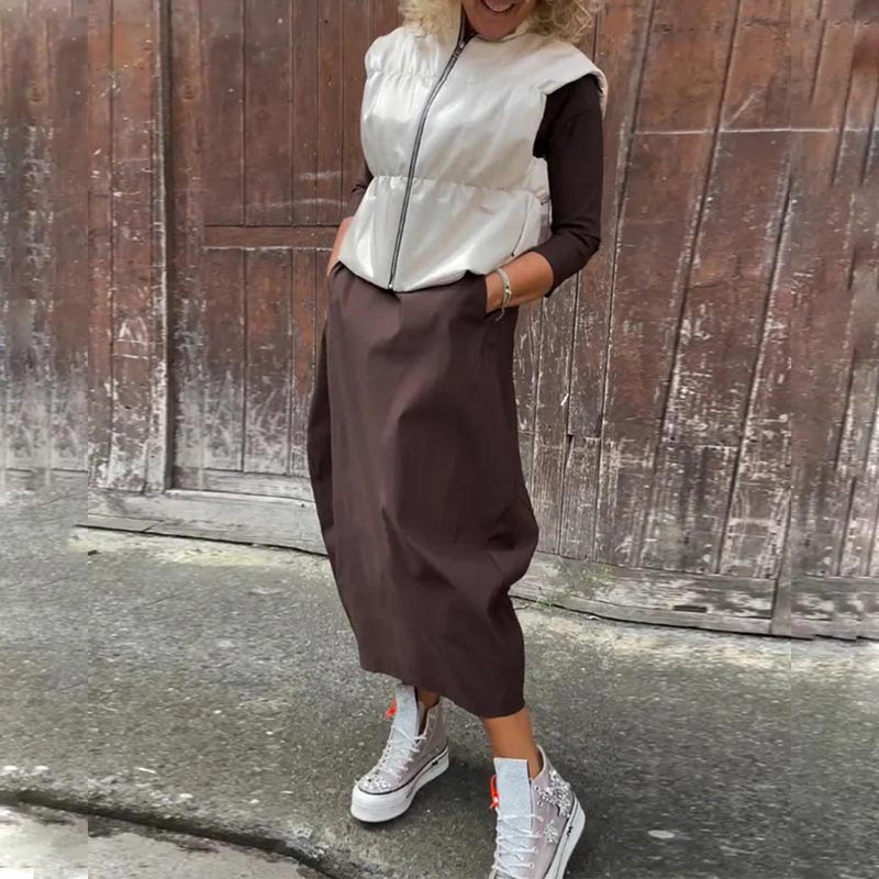 Tilda Street Dress – Modern Cut with Handy Details