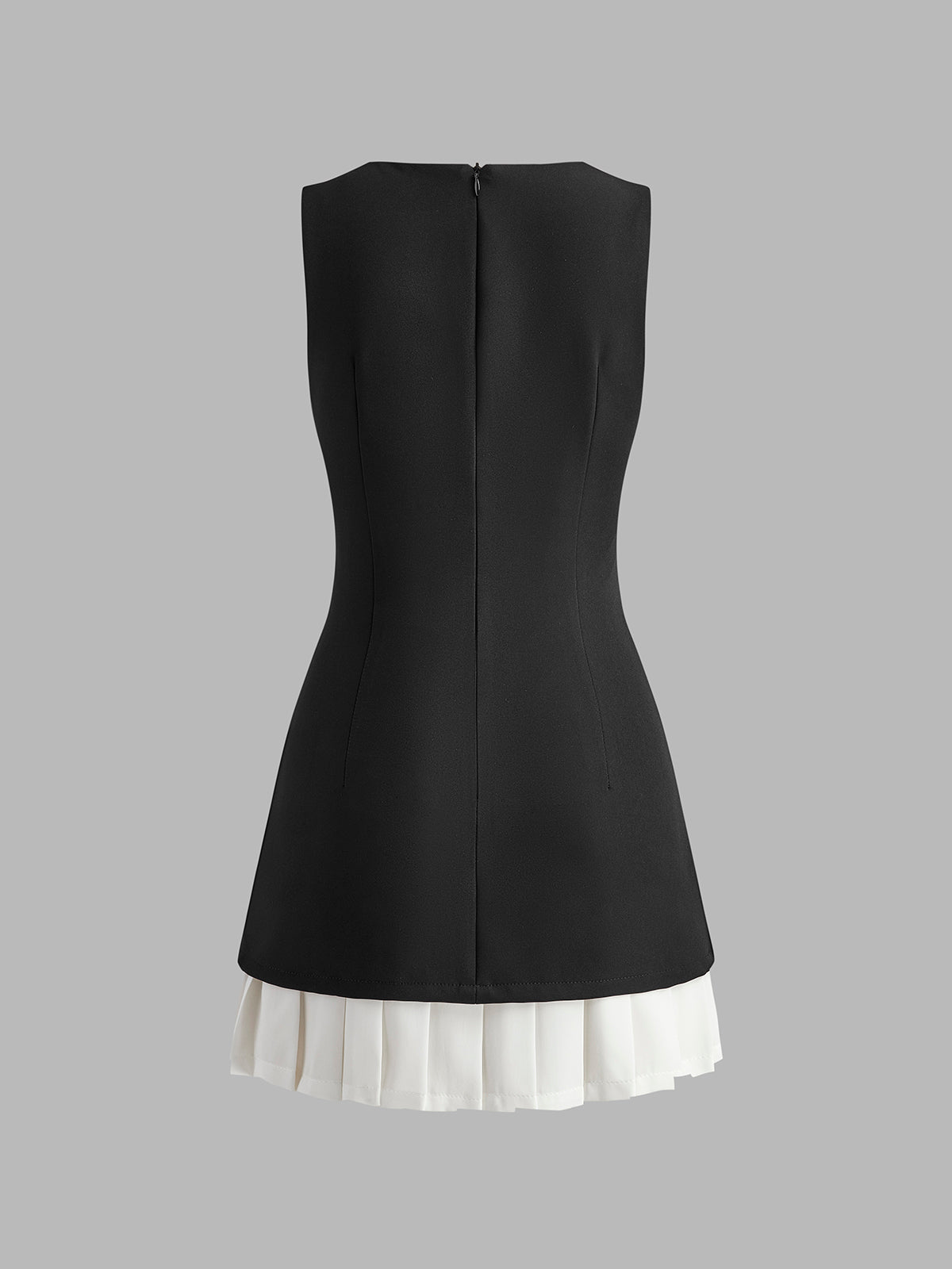 Zoé Mini Dress – Sleek Lines with Playful Pleats