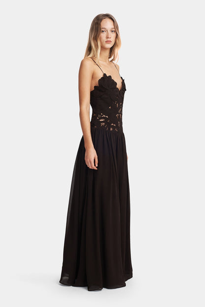 Delilah Cedar Maxi – Natural Elegance in Full Length
