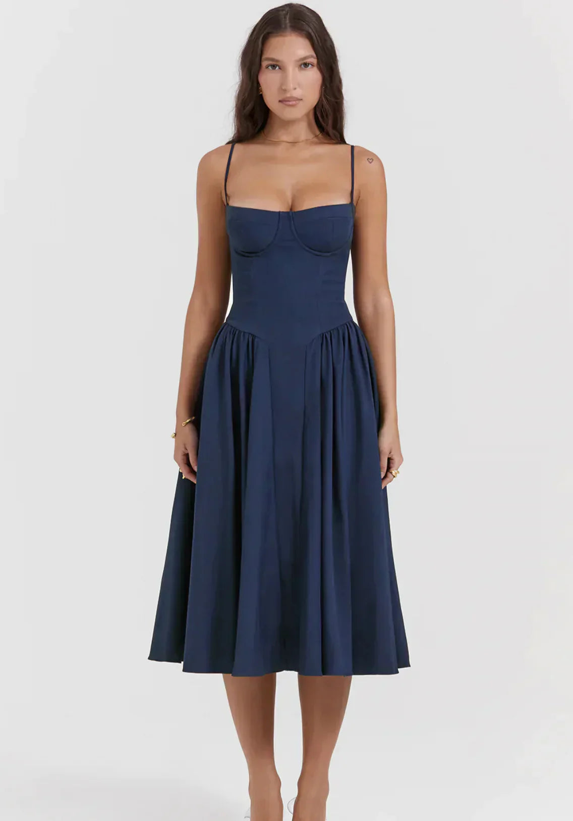 Daphne Waist-Cinched Dress – Feminine Structure and Flair