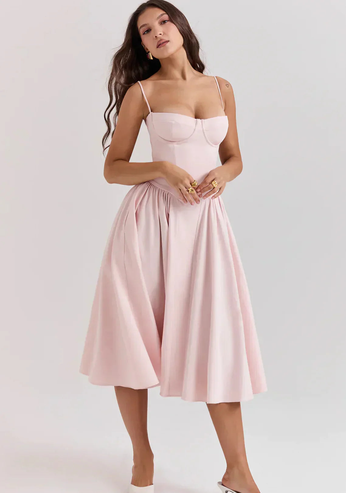 Daphne Waist-Cinched Dress – Feminine Structure and Flair