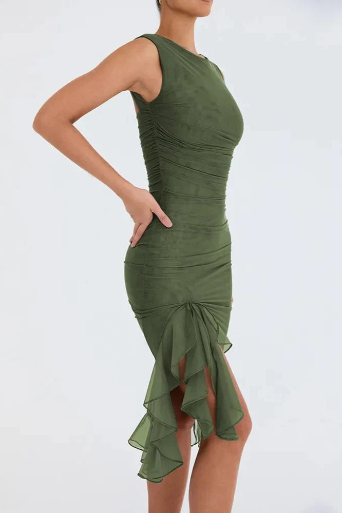 Amelia Breeze Dress – Light, Flowing Midi with Ruffle Detail