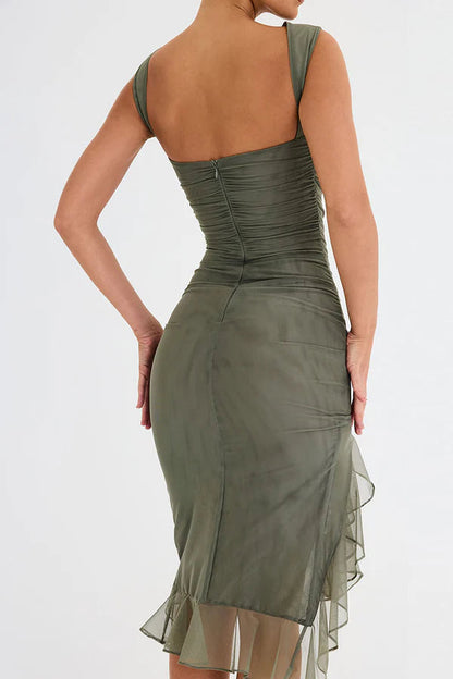 Amelia Breeze Dress – Light, Flowing Midi with Ruffle Detail