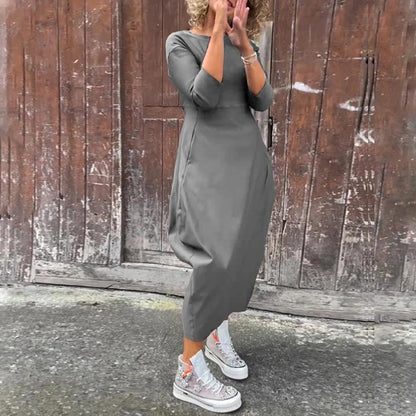 Tilda Street Dress – Modern Cut with Handy Details